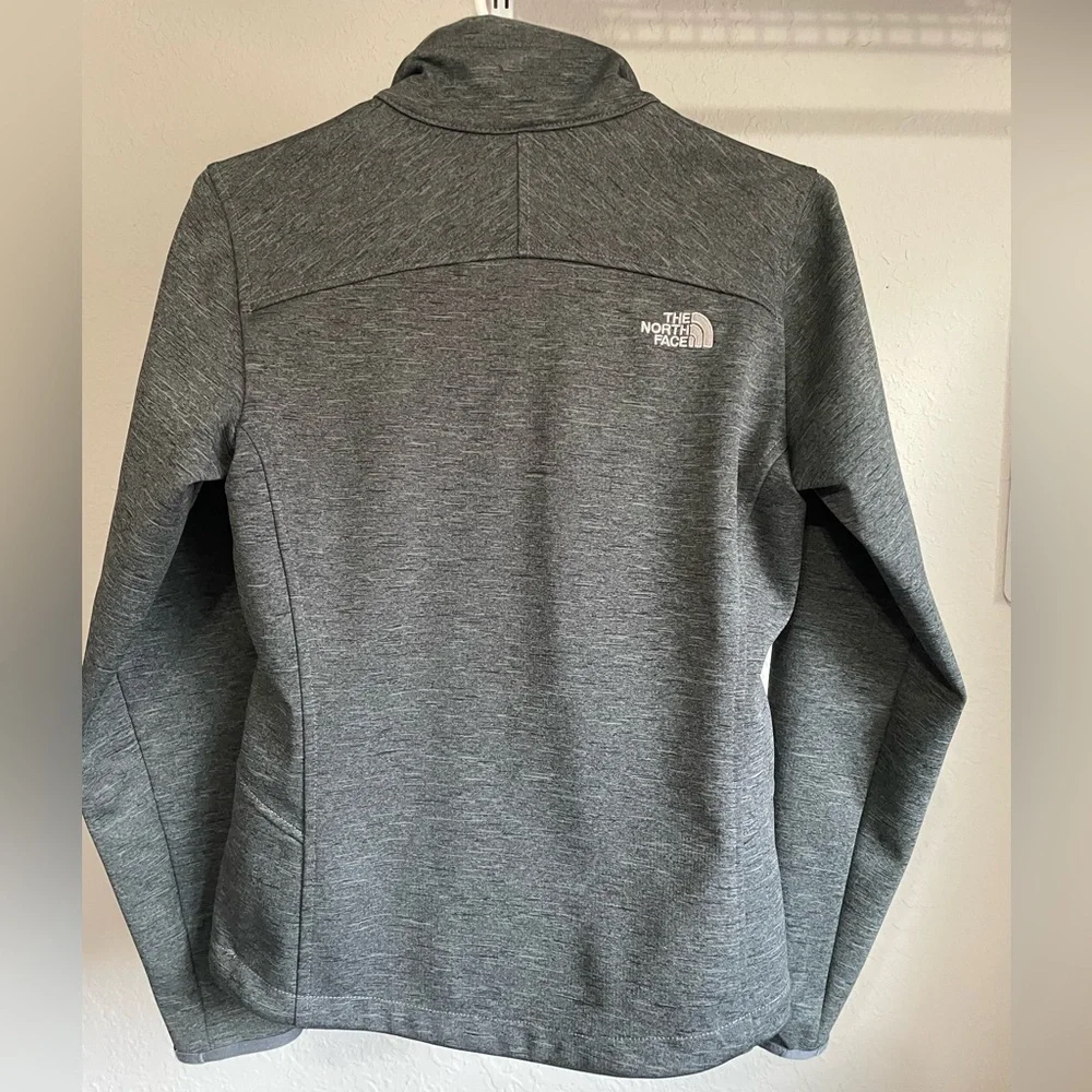 The North Face Softshell Apex Jacket#A4L4 Gray - Picture 4 of 7